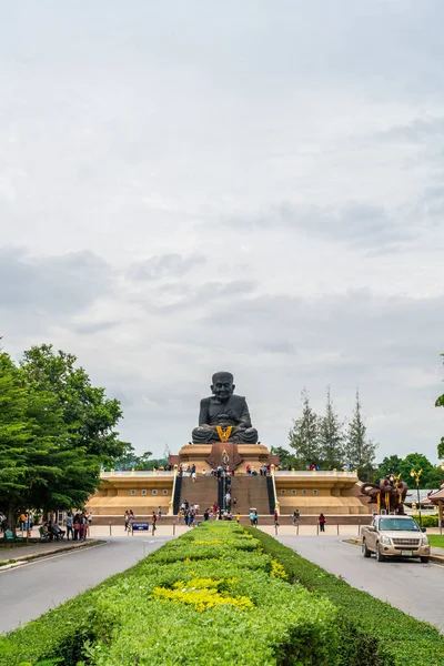 HUA HIN, TAILANDIA - 10 de diciembre de 2018: Luang Pu Sapo Estatua de Buda en — Foto de Stock