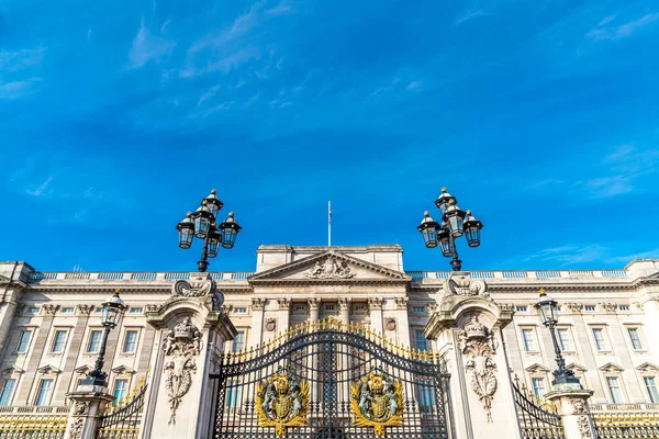 Buckingham palace w Londynie, Wielka Brytania — Zdjęcie stockowe