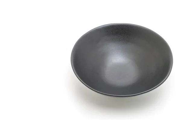 Чорна тарілка і миска ізольовані на білому тлі — стокове фото