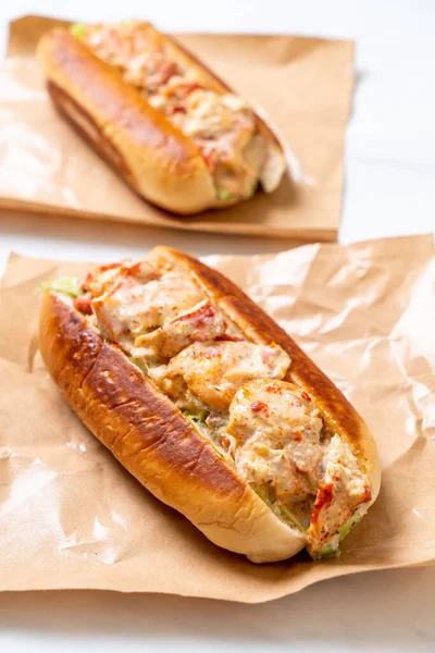 homemade lobster roll