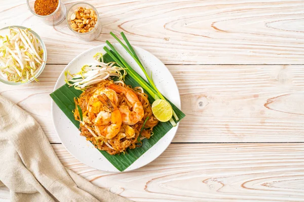 Pad Thai - Kızarmış pirinç eriştesi