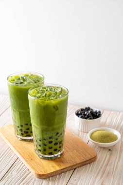 Köpüklü kibrit yeşil latte.