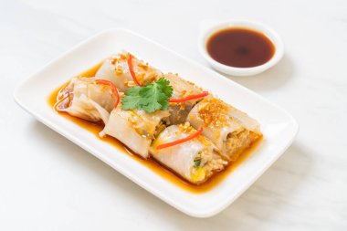 Çin Buharlı Pirinç Eriştesi - Asya usulü