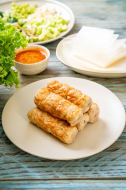 Vietnam domuz köftesi ve sebze paketleri (Nam-Neaung veya Nham Due) - Vietnam geleneksel yemek kültürü