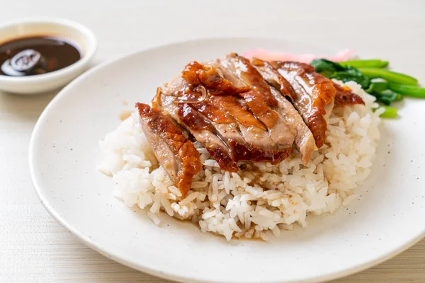 Barbecue Roasted Duck Rice — Stock Photo, Image