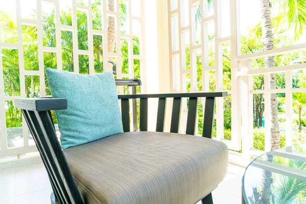 Pohodlný Polštář Dekorace Terase Židle Balkóně — Stock fotografie