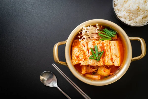 Sopa Kimchi Com Tofu Macio Ensopado Kimchi Coreano Estilo Tradicional — Fotografia de Stock