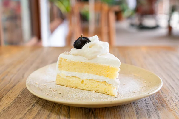 Gâteau Noix Coco Sur Assiette Dans Café Restaurant — Photo