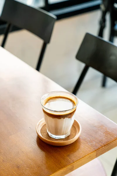 Dirty Coffee Ein Glas Espresso Shot Gemischt Mit Kalter Frischer — Stockfoto