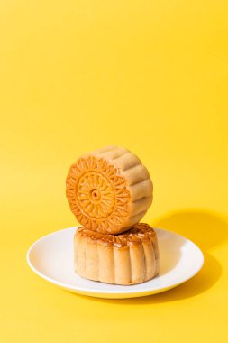 Sonbahar ortası festivali için Çin ay pastası