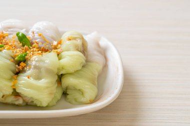 ( Kow Griep Pag Mor) Domuz buğulama pirinç paketleri ya da pilav kabuklu börekler