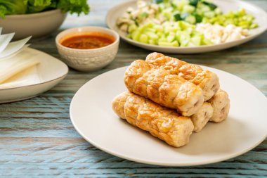 Vietnam domuz köftesi ve sebze paketleri (Nam-Neaung veya Nham Due) - Vietnam geleneksel yemek kültürü
