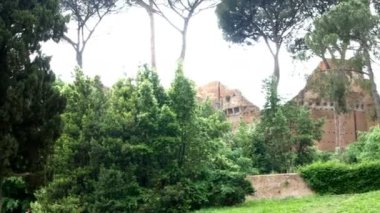 Roma'nın merkezi Aventine Kalesi'nde vuruşta izleme