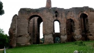 Roma'nın merkezi Aventine Kalesi'nde vuruşta izleme