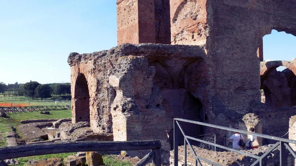 Seguimiento Disparo Las Ruinas Arqueológicas Villa Dei Quintili Antigua Appia —  Fotos de Stock