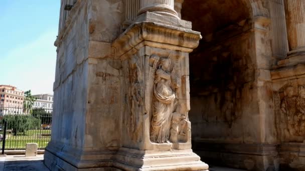 Detalles sobre el Arco de Constantino, Roma Italia — Vídeo de stock