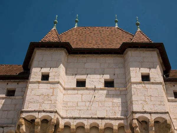 Kalenin Annecy, Fransa nın Merkez Cephesi