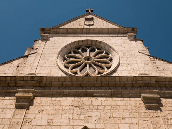 gül pencere Annecy, Fransa şehir merkezinde görüntüleyin