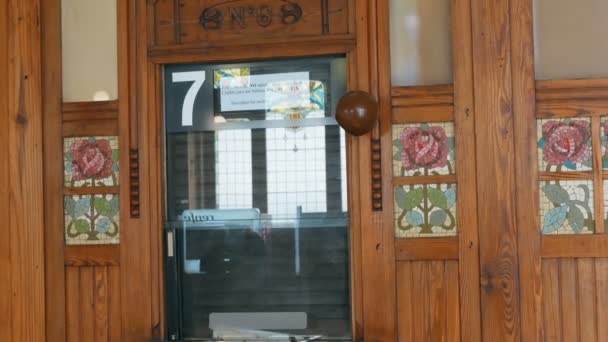 Ticket office of the north train station in Valencia, spain — Stock Video