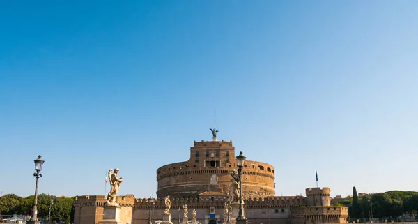 Vista del Castel Sant Angelo en Roma, Italia — Foto de Stock