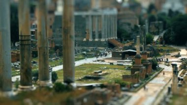 Roma, İtalya, İmparatorluk delikler vardiyasında eğimli