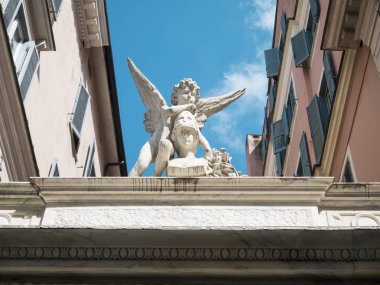 koruyucu melek Sarayı Roma'da üzerinde