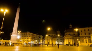 gece timelapse birinde Roma, Piazza del Popolo en güzel kareler