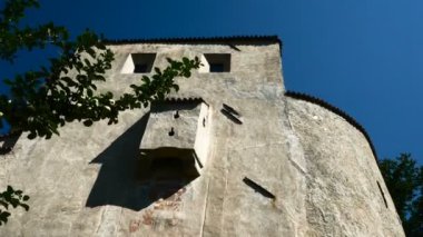 Yaz aylarında, dağ Müzesi Brunico kale üzerinde göster
