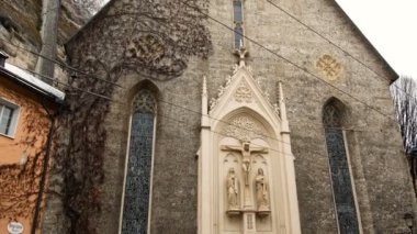Avrupa, Avusturya, Salzburg alan, Ivy kilise duvarları - San Biagio, kış zaman büyüyen görünümünü