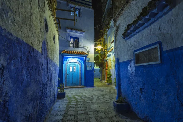 Fantastický Noční Pohled Tradiční Marocké Architektonické Detaily Modrá Ulice Zdi — Stock fotografie