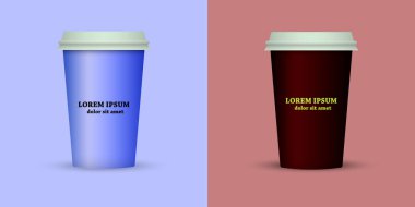 renk arka plan üzerinde iki kahve fincanı