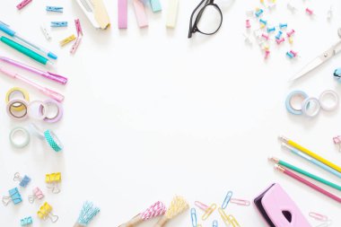 Planlayıcısı mockup ve sabit. Düz yatıyordu, en iyi görünümü