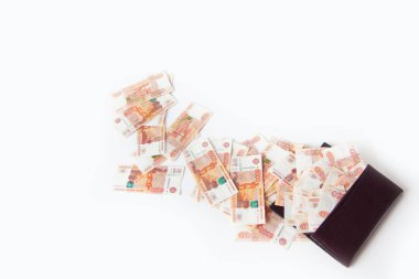 Para bankada depolamanın Rus yolu. Birçok kuş gagası-in beş bin.