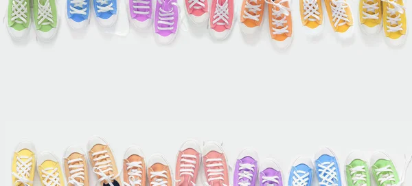 Sneakers Rooskleurig Uit Regenboog — Stockfoto