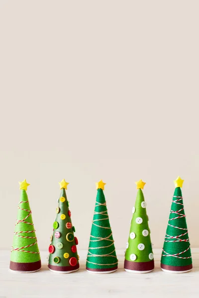 Conos Alternativos Árbol Navidad Árbol Navidad Hecho Hilo Hilo Árbol —  Fotos de Stock