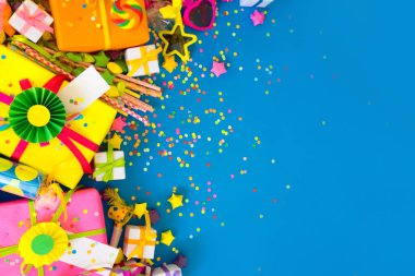 Doğum günü, yeni yıl, parti ve karnaval için şenlikli dekor.