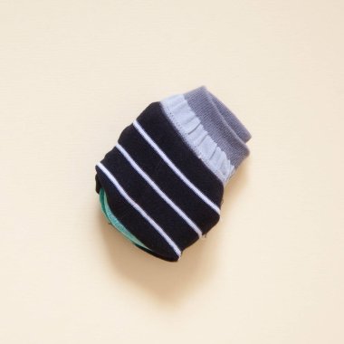 Giyim depolama. Dolabın içinde sipariş. Çorap katlanır. Master Class.