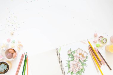 renkli kalemler ile çizim çizim. çiçek peonies. Mumlar, g