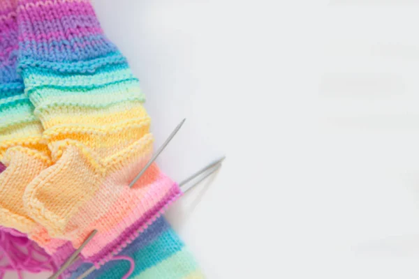 Gekleurde Bollen Garen Zicht Van Bovenaf Regenboog Kleuren Alle Kleuren — Stockfoto