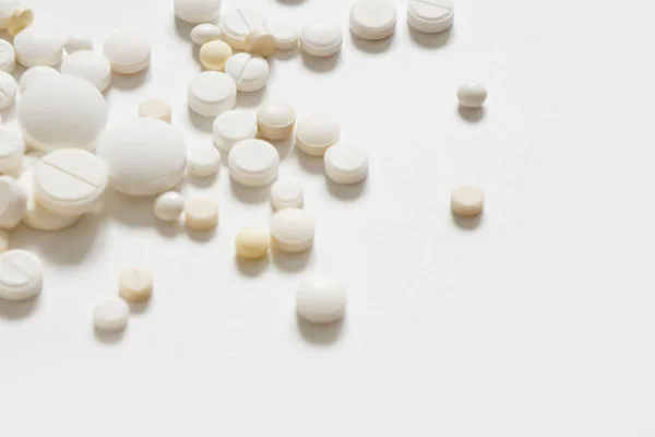 白い錠剤フレーム — ストック写真