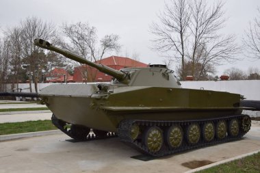 Sergide zırhlı iniş aracı