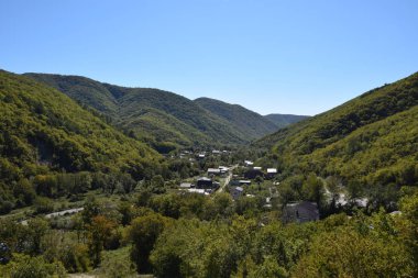 Krasnodar Bölgesi'ndeki dağ köyü