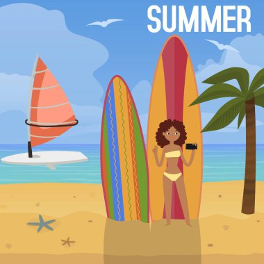 Kız gemide arka plan afiş vektör illüstrasyon selfie konuşuyor. Deniz kenarında yaz plaj tatil konsepti, tropikal tatil. Fotoğraf için telefon kullanan kadın. Palmiye ağacının yanında durmak.