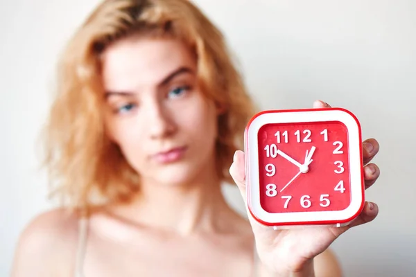 Concept Premature Ejaculation Men Girl White Background Holding Red Clock — Stock Photo, Image