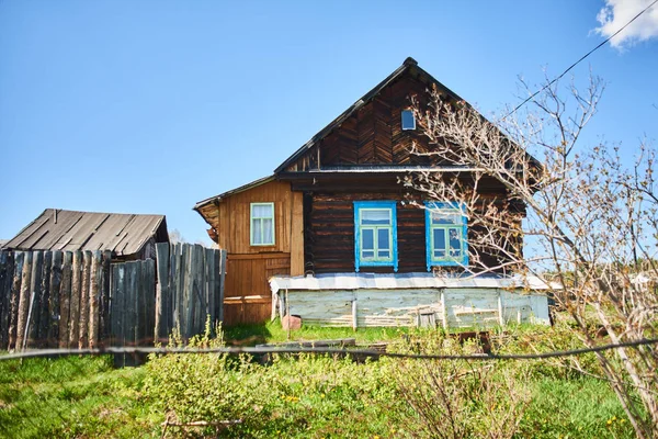 Malerisk Udsigt Kasakhiske Hus Med Blå Himmel Baggrund Kasakhstan - Stock-foto