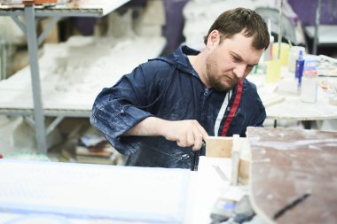 Alçıtaşı ürünleri el yapımı üretim süreci Master