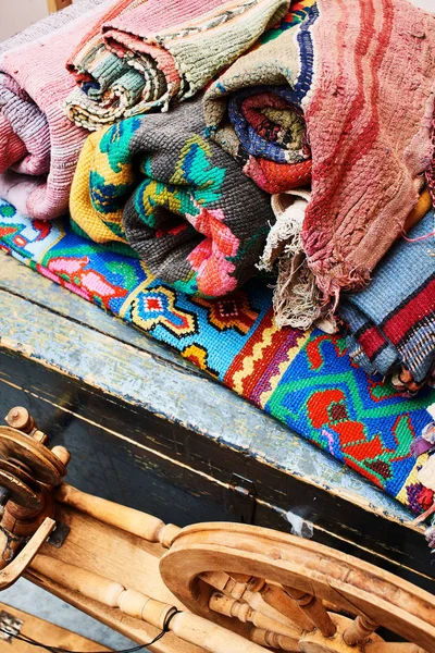 Rollos Textiles Hechos Mano Colores Cerca —  Fotos de Stock