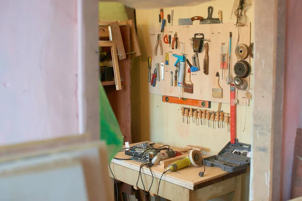 Auswahl Yourself Werkzeugen Die Auf Holzbrettern Der Wand Hängen — Stockfoto