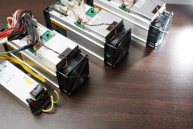 araştırma cryptocurrency üstünde okul sırası, Geçitin kümesi yakın çekim 