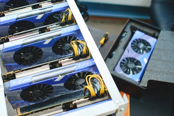Farm Graphics Cards Mining Crypto Currencies — Stock Photo, Image